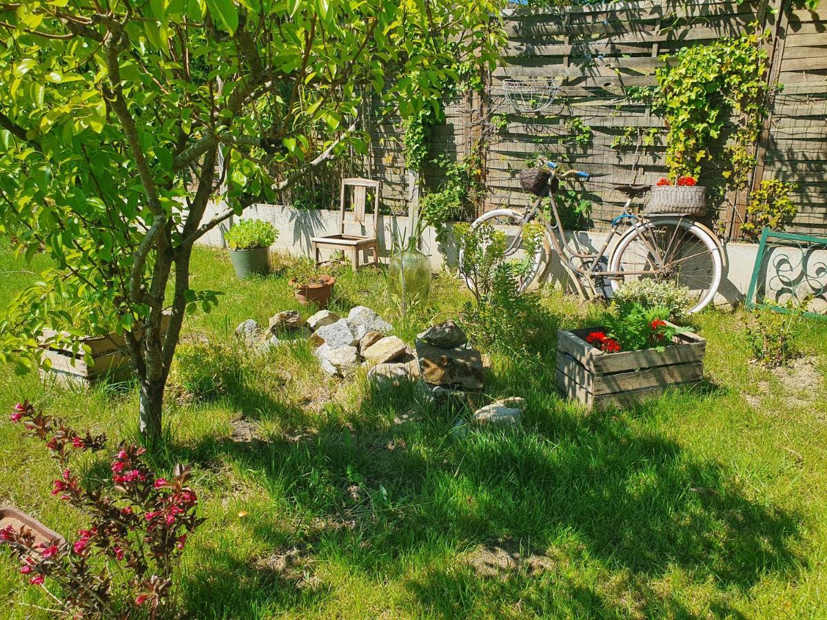 Apartamento Les Forges Du Lou Jugon-les-Lacs Exterior foto