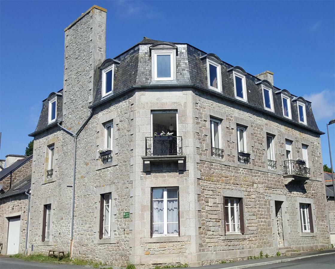 Apartamento Les Forges Du Lou Jugon-les-Lacs Exterior foto
